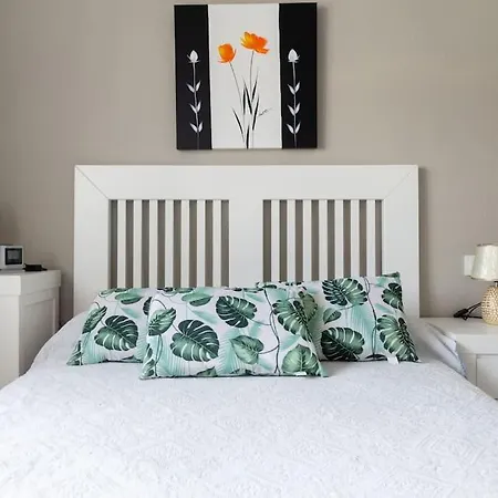 Al Lado De La Victoria Cádiz