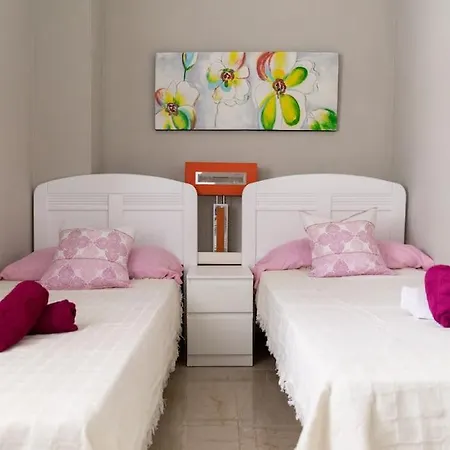 Al Lado De La Victoria Lägenhet *