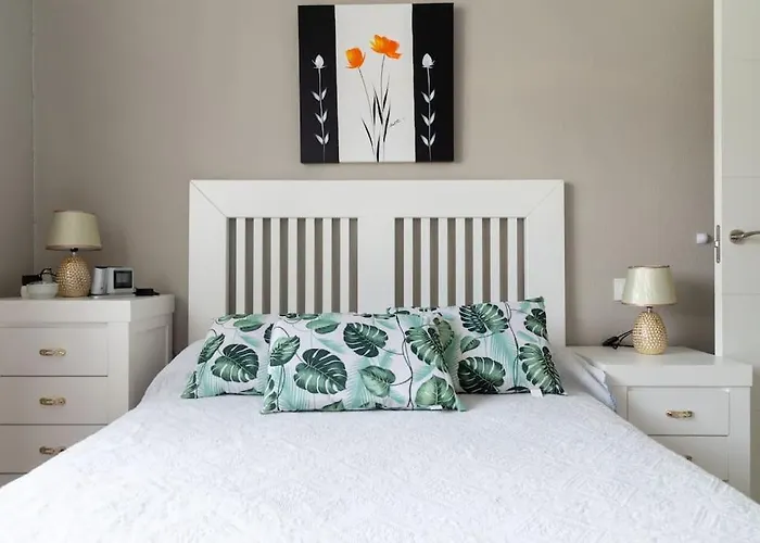 Al Lado De La Victoria Cádiz