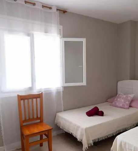 Al Lado De La Victoria *