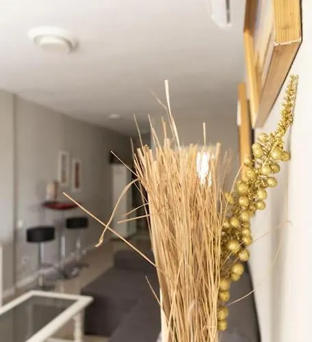 Al Lado De La Victoria Καντίζ