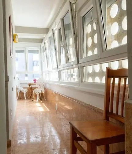 Al Lado De La Victoria * Καντίζ